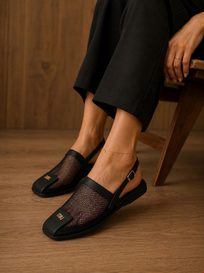 صندل miu miu