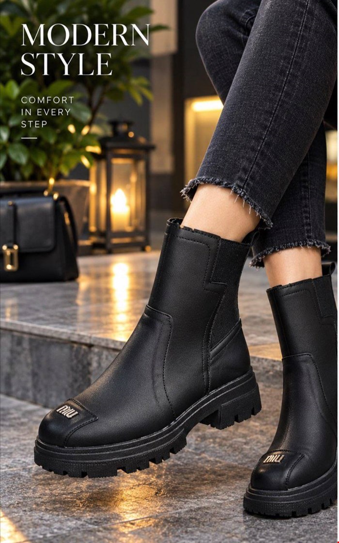 بوت اسپورت miu miu